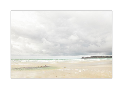europe france normandie couleurs colors paysage seascape ciel sky nuages clouds baie bay mer sea plage beach sable sand mouette seagull