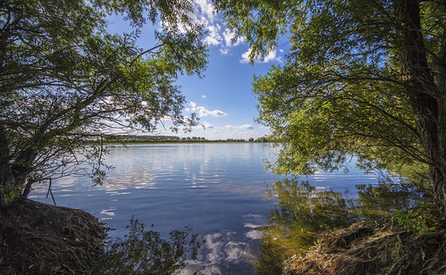canon6d landscape water lake reflection clouds sky blue trees nature outdoors godmanchester uk cambridgshire