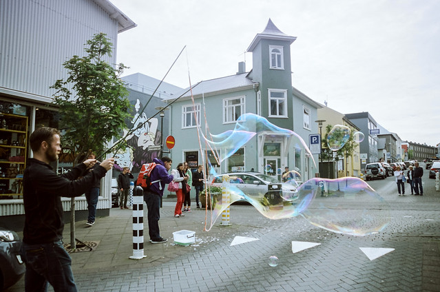 Reykjavík Street Bubble Artist