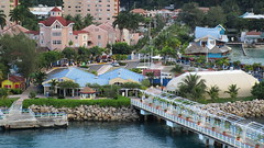 Jamaica - Ocho Rios: the cruise pier awaits the boat tourists