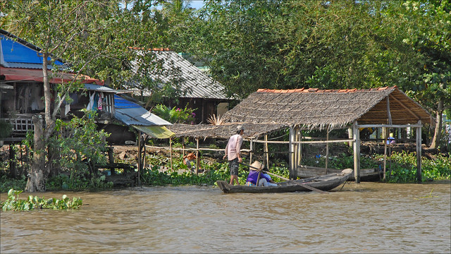 Dans le delta du Mékong (Long Xuyen, Vietnam)