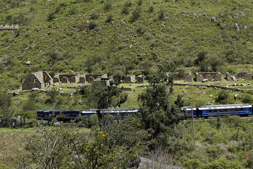 Train & Qhanabamba Ruins (Inca Trail) | by chedpics