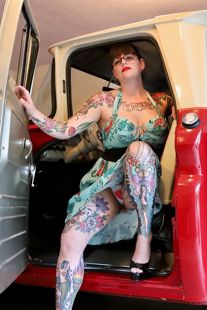 Tattooed Pinup Carrie Capri