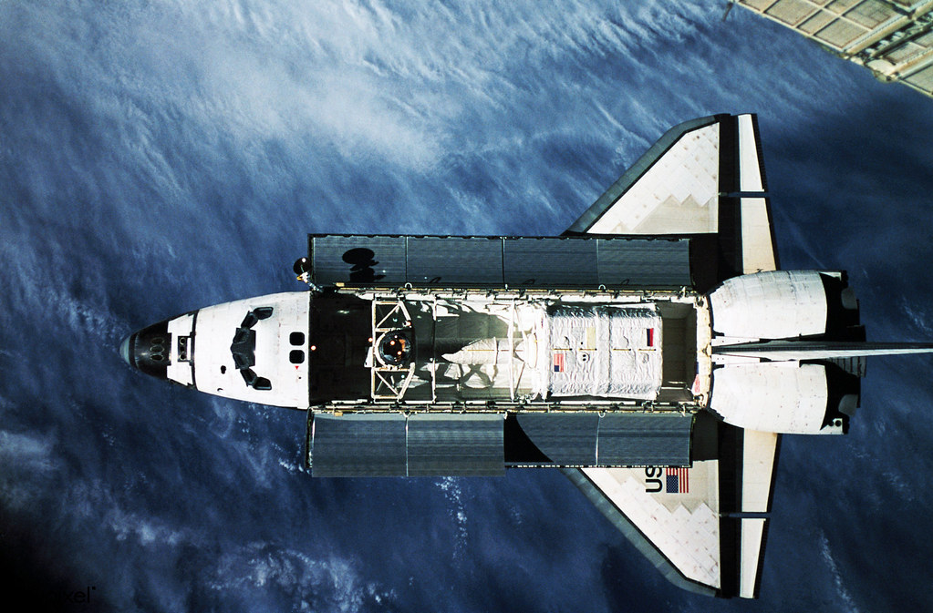 The space shuttle Atlantis taken from approximately 170 fe… | Flickr