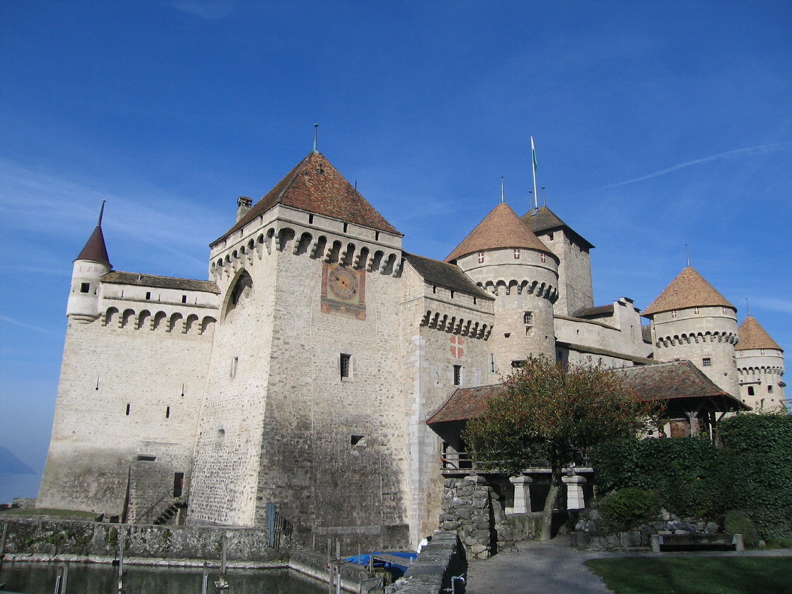 27 Chateau Chillon