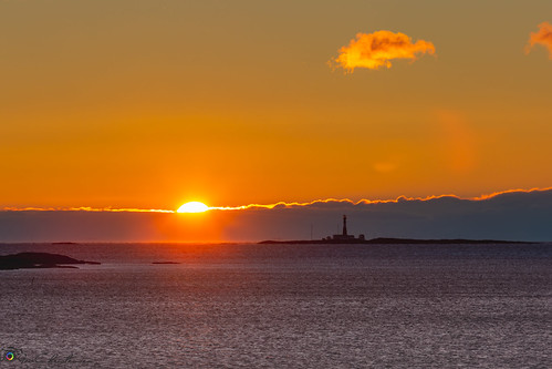 Færder lighthouse, sunrise 2 by GC Photography Norway, Sunrise at Verdens ende, Vestfold, Norwaysunrise morning seascape lighthouse lantern sea ocean nofil