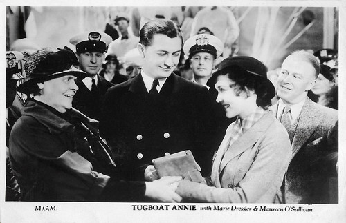 Marie Dressler, Robert Young and Maureen O'Sullivan in Tugboat Annie (1933)