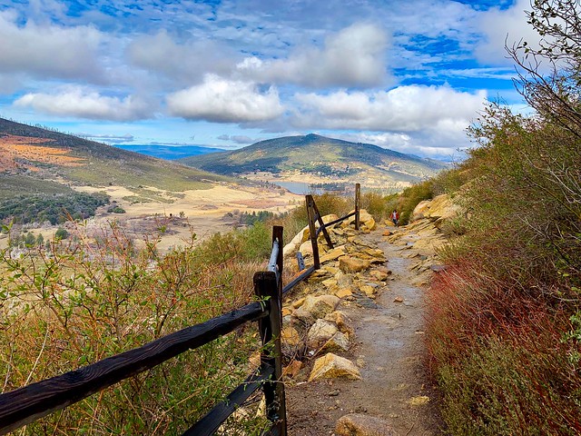 Stonewall Peak Trail in Cuyamaca Rancho State Park, California