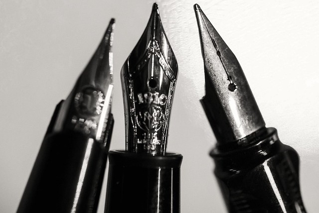 Pens and nibs