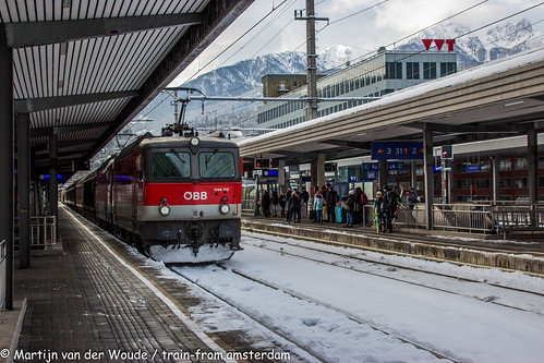 Alpen Express 2019 - ÖBB 1144 122 met goederentrein in Innsbruck Hbf 12 januari 2019