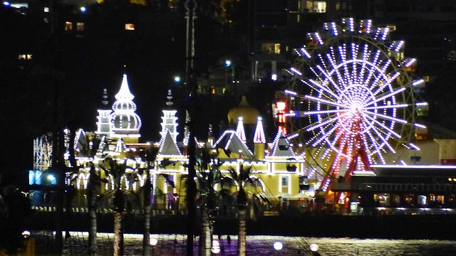 Luna Park am Sydney Harbour bei Nacht