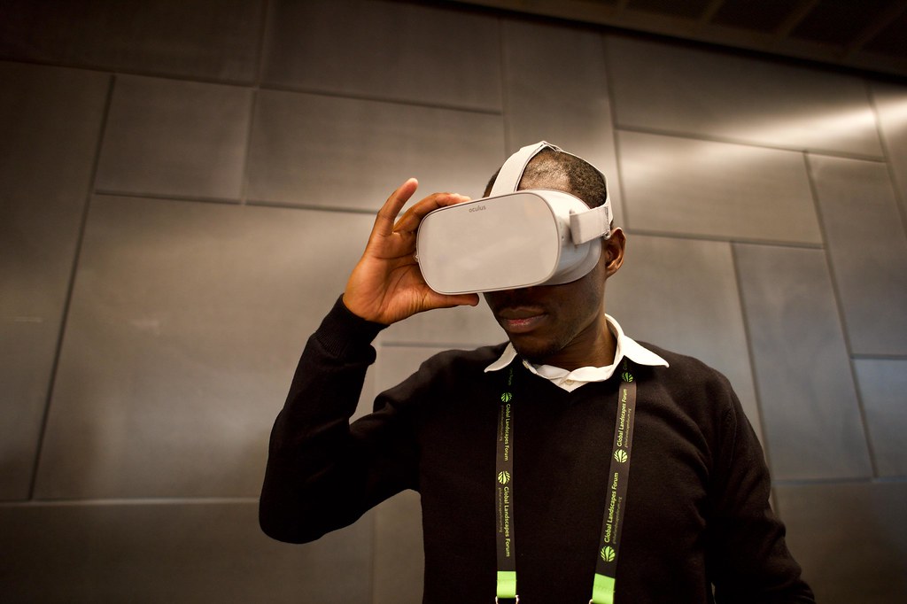 Anbefalede trug Fern Virtual reality | Participants at virtual reality corner. Gl… | Flickr