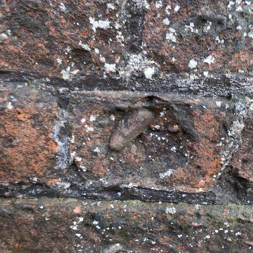 Stone in a brick, Wightwick Lock