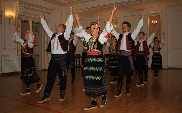 Folk Dancers -Belgrade Serbia (4)