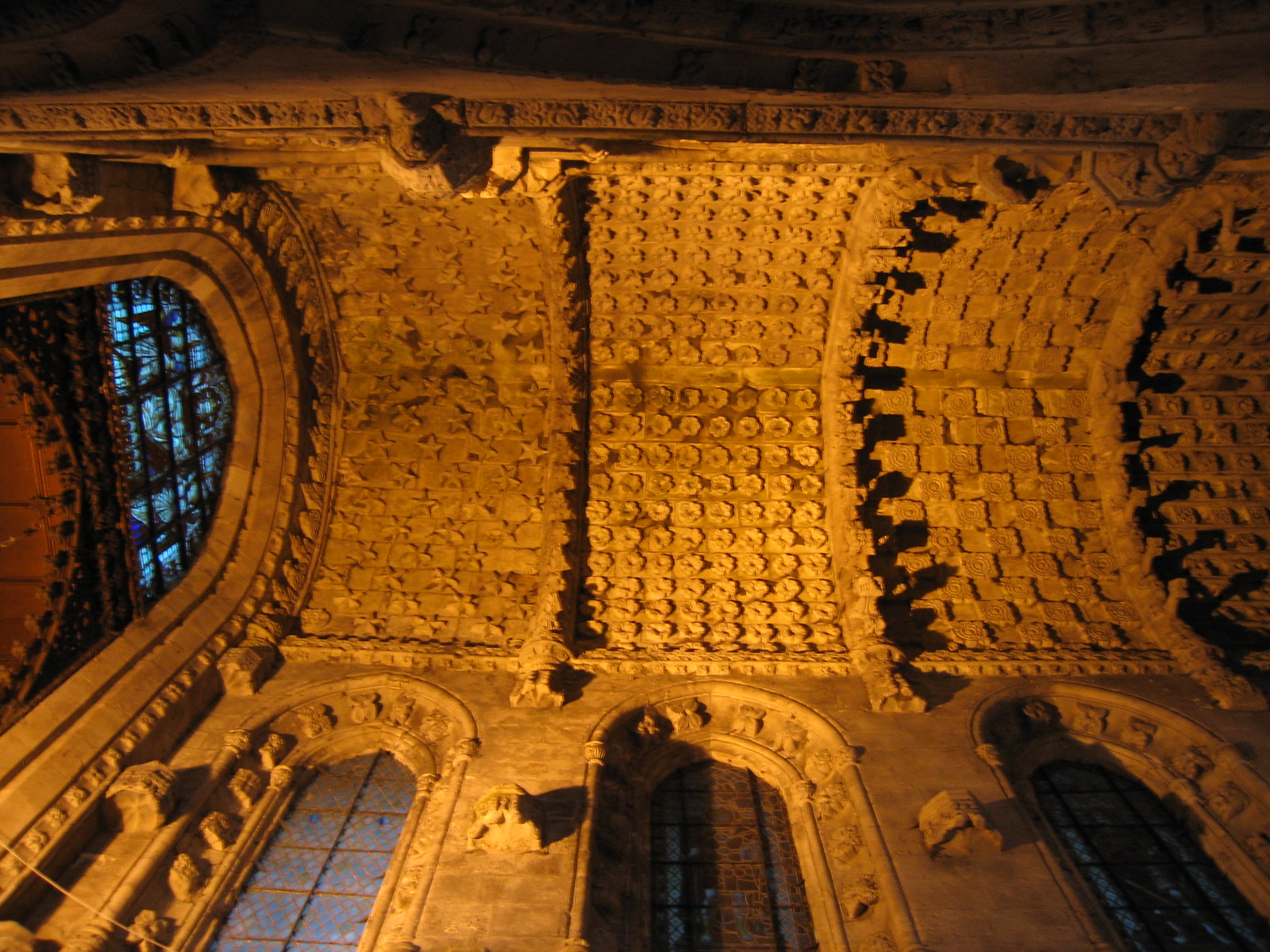 10 Chaptel ceiling