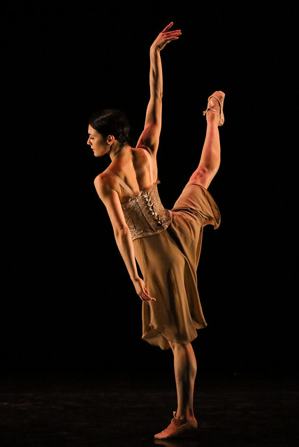Evening of Ballet Stars Una  Performed By: Sarah Lane      Choreographed By: Jamey Leverett   Photo: Carly Vanderheyden Dance St. Louis