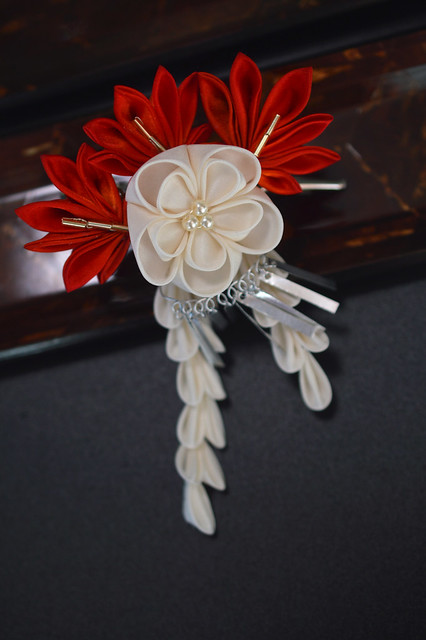 Maple Leaves and White Plum Blossom Kanzashi.