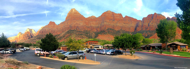 The Watchman Mountain Overlooking Springvale Carpark, Zion National Park, Utah, USA