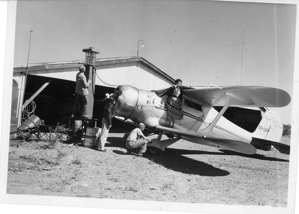VH-UXP, BEECH 17 Staggerwing