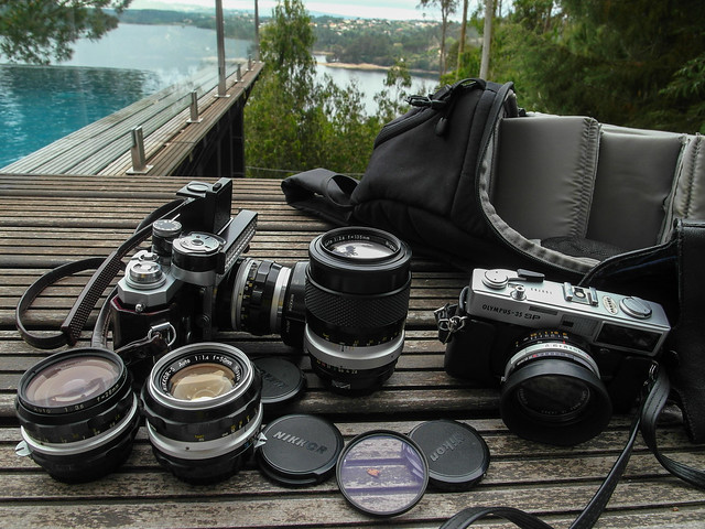 Nikon F + Waist level Finder model 2 + Exposure selenium Meter model 2 + Olympus 35 SP-0797