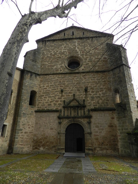 exterior iglesia del Monasterio San Jeronimo de Yuste Cuacos de Yuste Caceres 03
