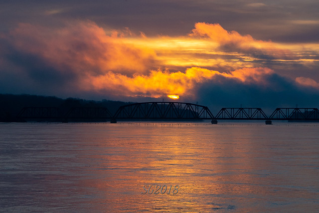 Sunrise on the Mississippi river.