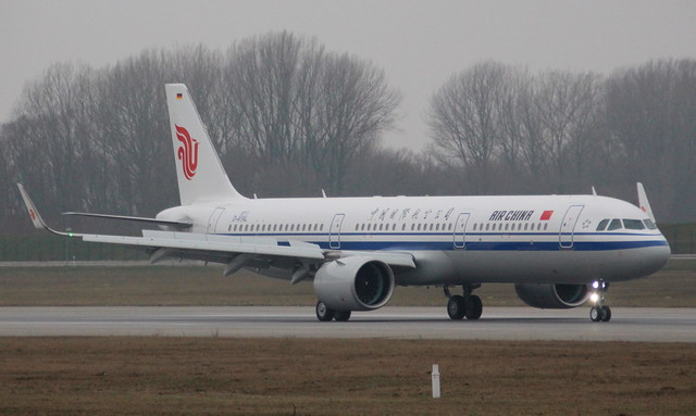 Air China, D-AYAL, Reg.B-305H, MSN 8711, Airbus A 321-271N, 25.01.2019,  XFW-EDHI, Hamburg Finkenwerder
