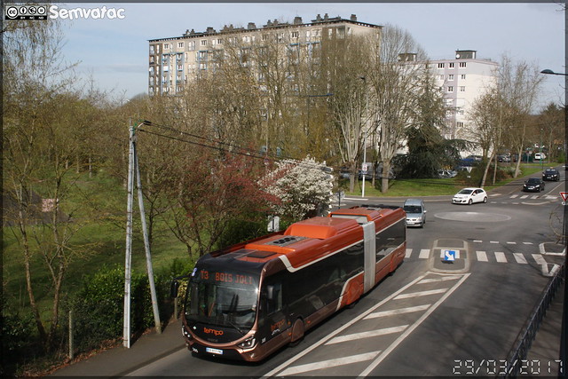 Iveco Bus Créalis 18 GNC - Setram (Société d'Économie Mixte des TRansports en commun de l'Agglomération Mancelle) n°305