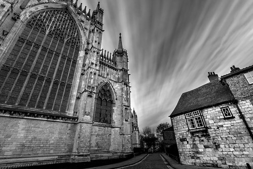 englishgothic minster yorkminster architecture buildings cathedral church gothic holy medieval sacral sacred york northyorkshire unitedkingdom longexposure lowangleofview canoneos40d england