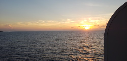 cruise balcony cruiseship mscseaside ocean sunrise