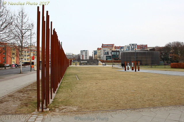 Gedenkstätte Berliner Mauer - Berlin Wall Memorial