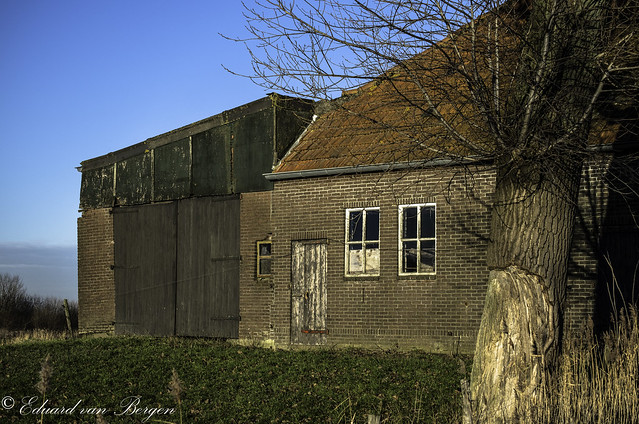 1/2019 - Old barn and shed.