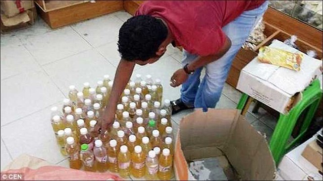 2734 38 liters of “Human Urine” found in “perfume factory” in Jeddah selling “Oud” 00