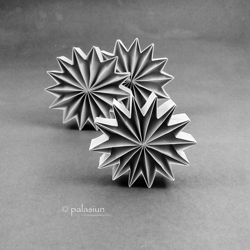 leporello star | by polelena24