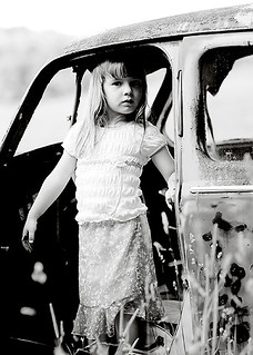 girl with an old car | by kadiwow