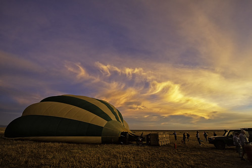 africa hotairballoon safari serengetinationalpark sunrise tanzania