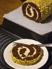 Chocolate and pistachio cake roll