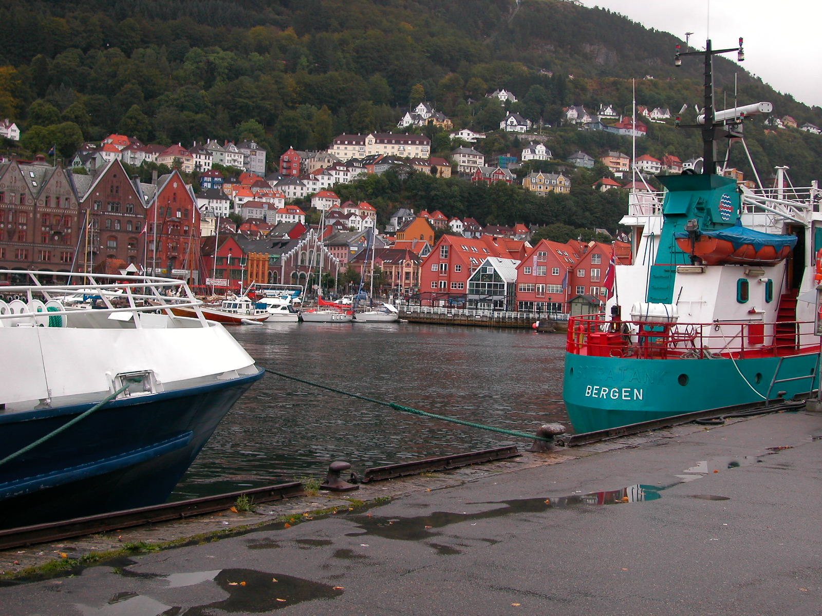 39 Speedboat arrival in Bergen 2