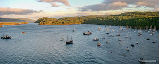 Bay of Tobermory in panorama.