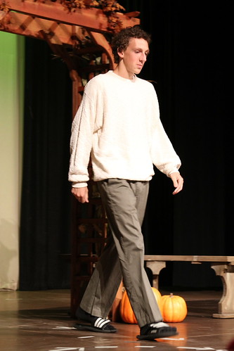 formal-wear-at-secondhand-chic-fashion-show-2013_10494381885_o | by Friends of Goffstown Public Library