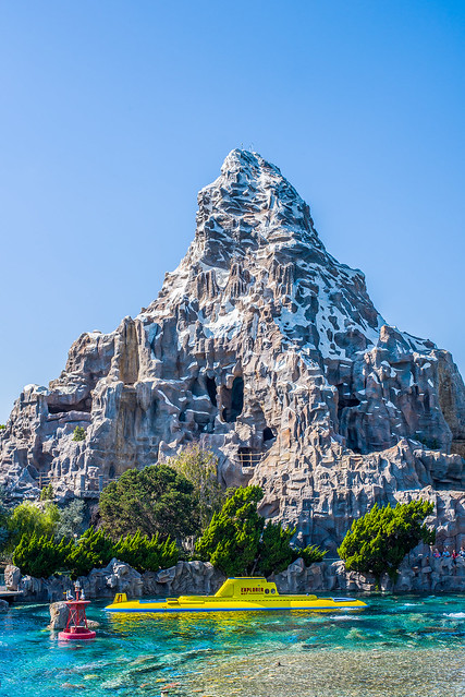 Matterhorn & Submarine in Disneyland