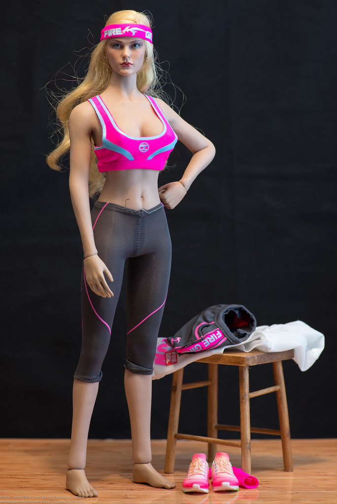 1/6 Fire Girl Toys FG054B Female Fashion Fitness Wear Pink Set For Phicen
