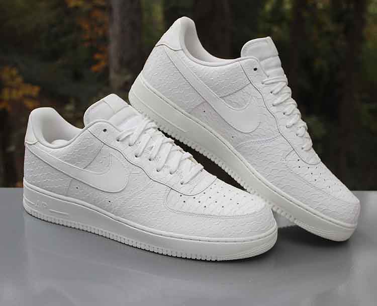 size 15 air force ones
