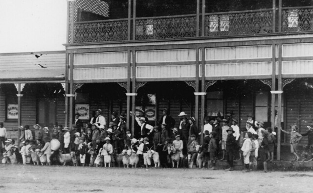 Crowd watching a goat race, Clermont, Queensland