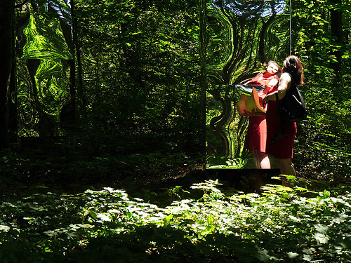 wood trees red portrait woman green nature forest landscape deutschland mirror dress outdoor optical illusion brandenburg weinberg buga rathenow