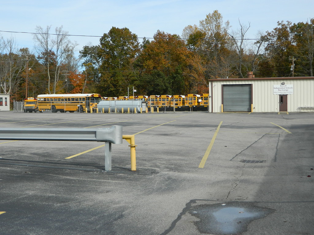 Russell Independent Schools Bus Lot Russell KY Flickr