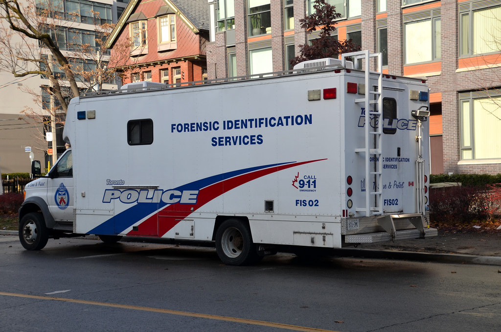 Toronto Police FIS 02 Ford Van Forensic Identification Ser… | Flickr