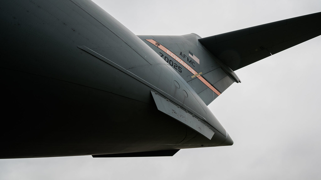 C-17 Globemaster III | A C-17 Globemaster III on display out… | Flickr