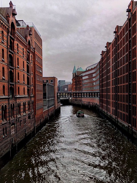 Views of Hamburg City - The „City of Warehouses“ by cloudy weather