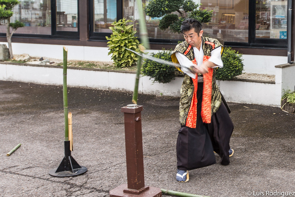 Demostración de katana en Seki